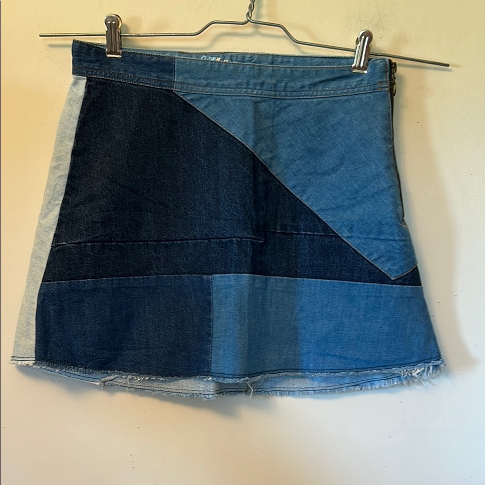 Zara Woman A-Line patchwork denim mini skirt frayed hem zip side size medium